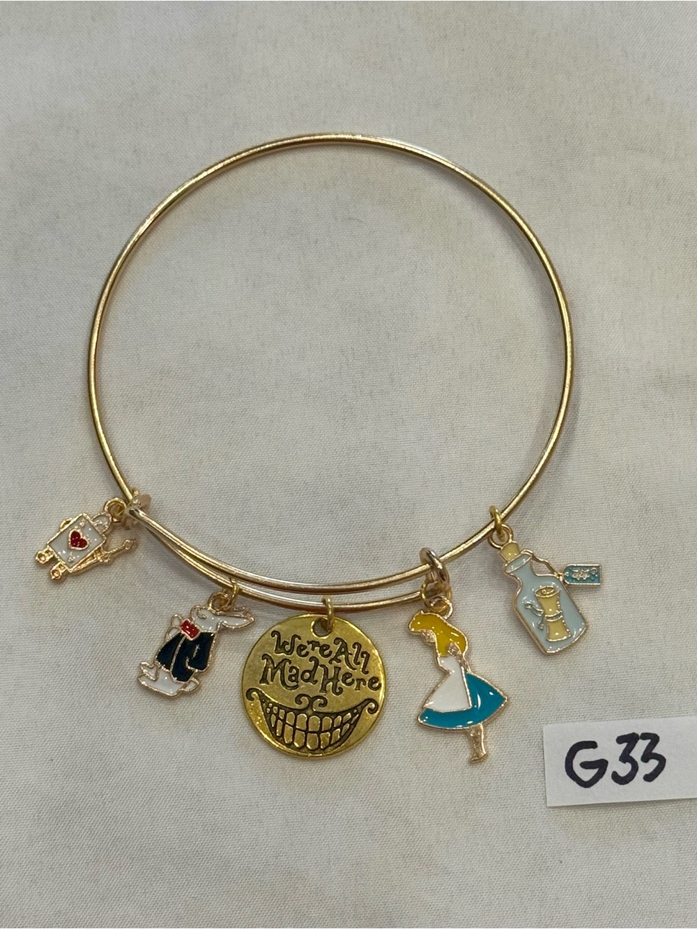 G33 Alice in Wonderland Rabbit Charm Bangle Bracelet